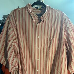 Roundtree & Yorke Men’s Longsleeve Button Up shirt - Size 3XLT